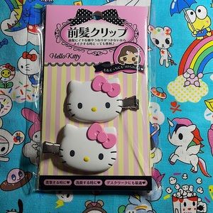Hello Kitty Pink bow clips